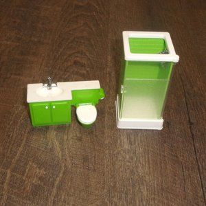 Plasco miniature dollhouse furniture green bathroom shower toilet